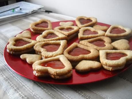 Biscotti di San Valentino. Anche io mi addolcisco un paio di volte l'anno!