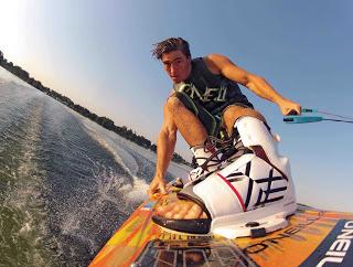 GOPRO HERO3 Black SURF: tecnologia sulla cresta dell'onda - Comunicato stampa