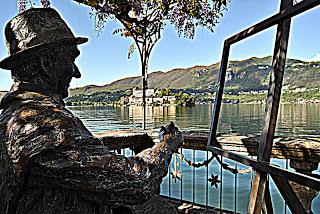 Una mattina di primavera sul lago di Orta.