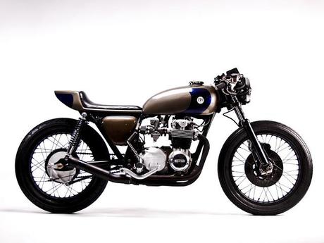 Honda CB 550 1977 by MotoHangar