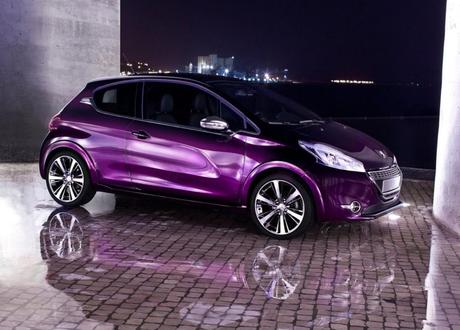  photo 2012-Peugeot-208-XY-Concept-Interior-1.jpg