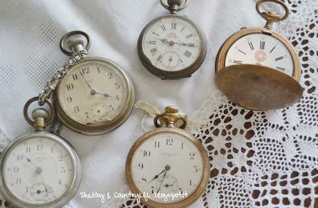 Brocante Clocks- shabby&countrylife.blogspot.it