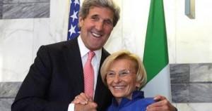 kerry, bonino,Usa, Italia