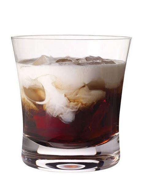 WHITE RUSSIAN DRINK