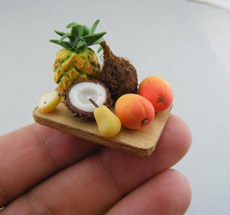 Le Mini Sculture alimentari di Shay Aaron