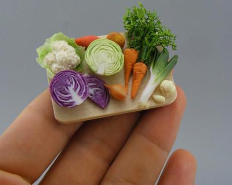 Le Mini Sculture alimentari di Shay Aaron