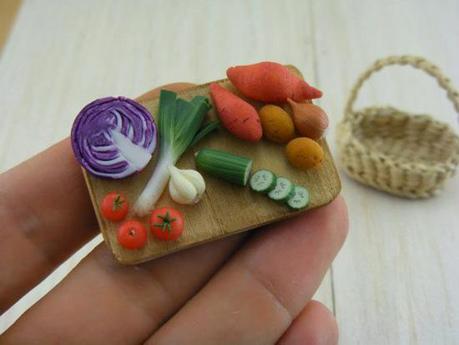 Le Mini Sculture alimentari di Shay Aaron