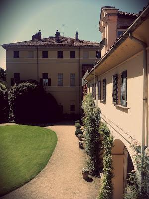 Weekend romantico a Pinerolo B&B; Weekend romantico a Pinerolo B&B;
