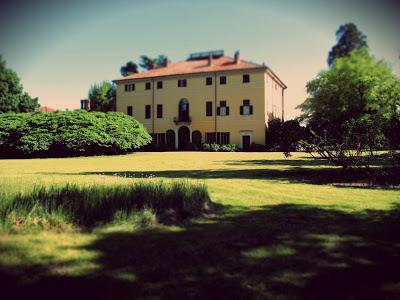 Weekend romantico a Pinerolo B&B; Weekend romantico a Pinerolo B&B;
