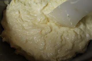 Francia mákos krémes - Torta al miele e semi di papavero con crema alla vaniglia dall'Ungheria