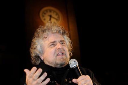 beppe grillo Beppe Grillo dal suo blog commenta i fatti violenti di questi ultimi giorni