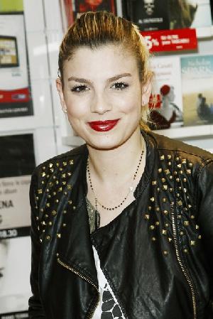 EMMA MARRONE STILISTA PER MIA BAG GOSSIP 2013