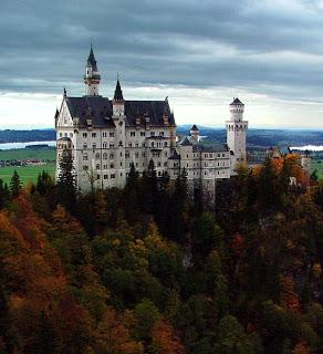 IL CASTELLO DI NEUSCHWANSTEIN