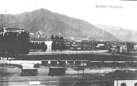 schio3_001_zpsb5ffedaa.jpg