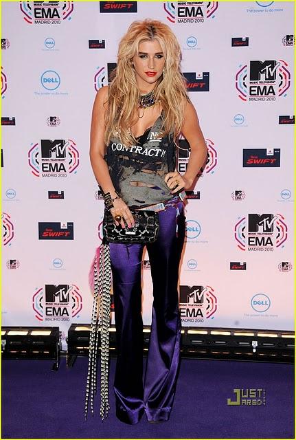 MTV EMA 2010 : i look del red carpet