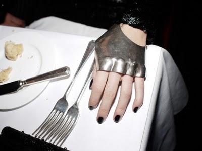 Silver Gloves_