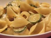 Conchiglie zucchine, zafferano casatella.