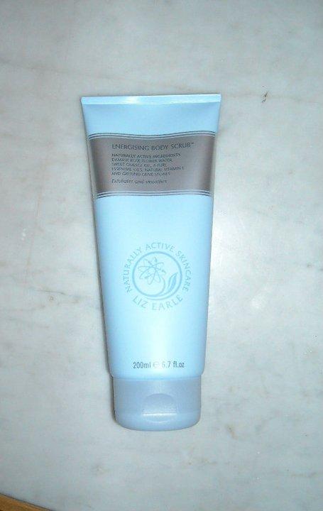 Energising Body Scrub di Liz Earle