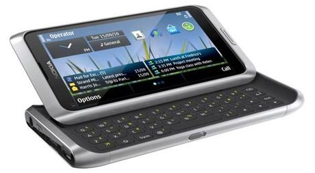 Nokia posticipa la vendita dell’E7 a inizio 2011