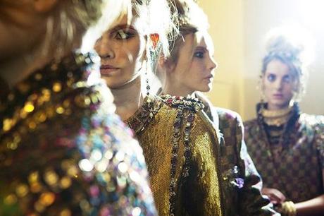 chanel-pre-fall-2011-backstage-101210-15