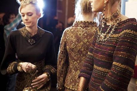 chanel-pre-fall-2011-backstage-101210-9