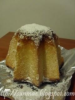 Pandoro con gocce di cioccolato