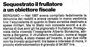 Sequestrato il frullatore a un obiettore fiscale