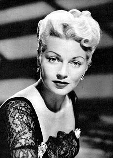 Fashion Icon: Lana Turner