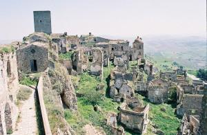 Città abbandonate: Craco, città fantasma e scenario di diversi film