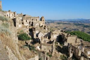 Città abbandonate: Craco, città fantasma e scenario di diversi film