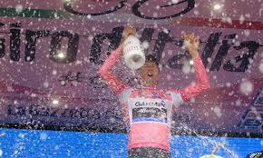  la Quindicesima tappa del Giro dItalia è vinta da Visconti, neve e freddo nella tappa dedicata al mitico Pantani