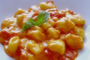 Gnocchi al ragù