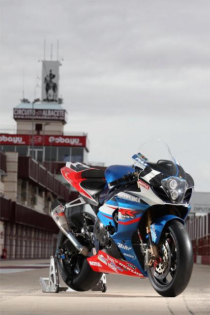 Suzuki GSX-R 1000 Team SERT 2013