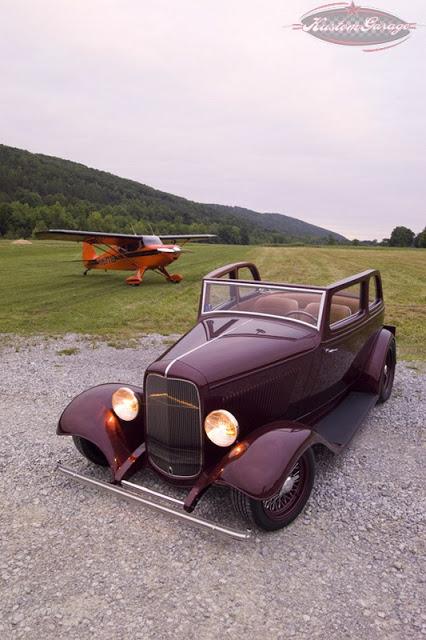 Johnson's Hot Rod Shop - Ford '32 Duecenberg B-400