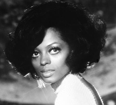TAGLI DI CAPELLI e acconciature AFRO TAGLI DI CAPELLI e acconciature AFRO