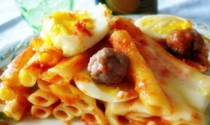 Pasta al  forno con polpettine: è stata la mia famosa pasta al forno con polpettine a conquistare il cuore della mia Angela.