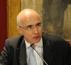 Governo dell'Inciucio: mano lava l'altra...e procede 