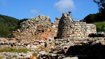 Il Nuraghe e il villaggio di Palmavera