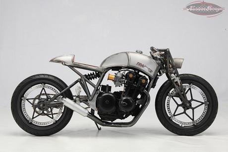 La Tracker di Custom Wolf: semplice streetfighter o muscolosa boardtracker?