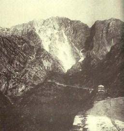 Monte Altissimo in una foto del 1907 tratta da 