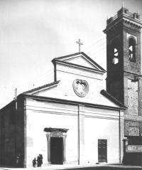 Chiesa SS.Annunziata ieri (Foto tratta da A Viareggio con il treno dei ricordi – Pezzini Ed. 1992) 