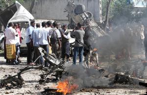 pb-120217-mogadishu-bombing-nj-01.photoblog900