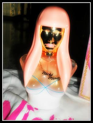 Nicki Minaj - Pink Friday - che cosa ne pensi del look di Nicki Minaj che ho creato?