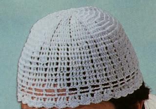 Schemi per il filet: Un cappellino bianco per l'estate