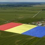 In Romania la bandiera più grande del mondo03