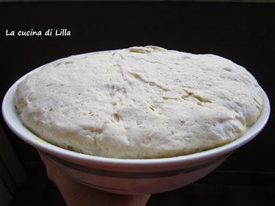 Pizza e pane: Focaccia allo stracchino e pomodorini con lievito madre 2