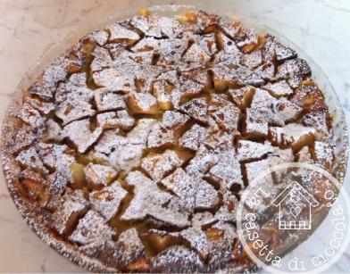 Clafoutis alle mele e cannella