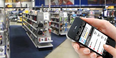 Showrooming, quando smartphone e tablet orientano gli acquisti