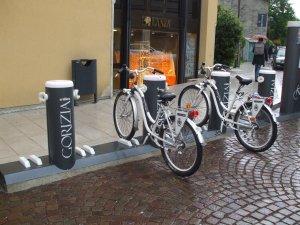 in bici per la città, gratis