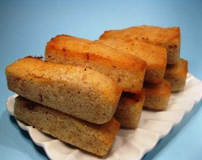 Financier alle nocciole